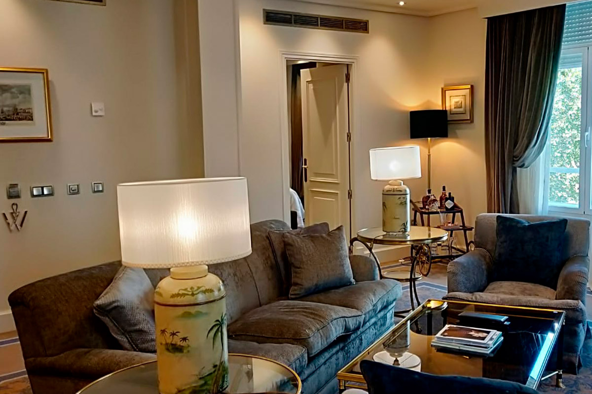 Ejemplo de Reforma y Adecuación de Local Comercial