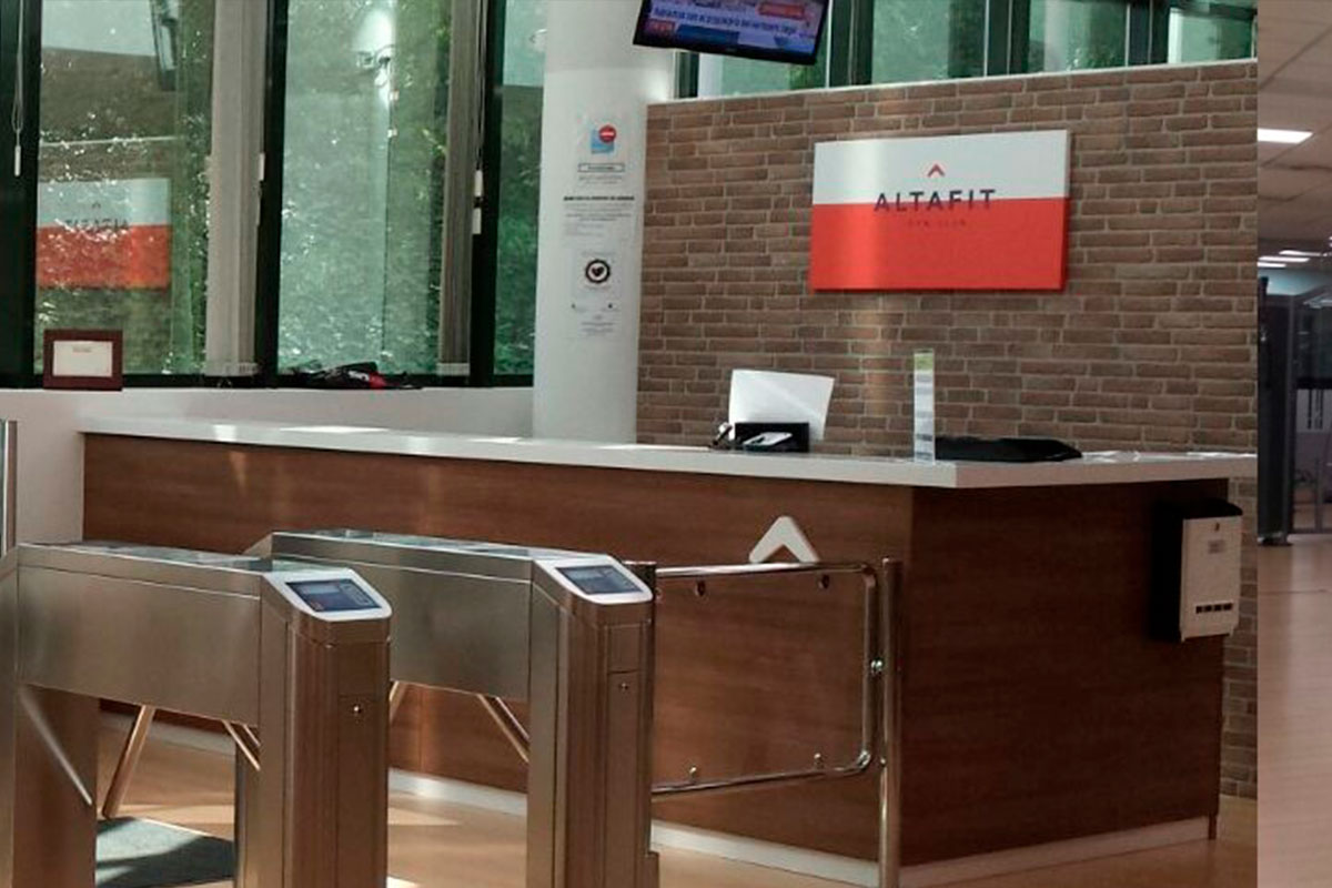 Ejemplo de Reforma y Adecuación de Local Comercial